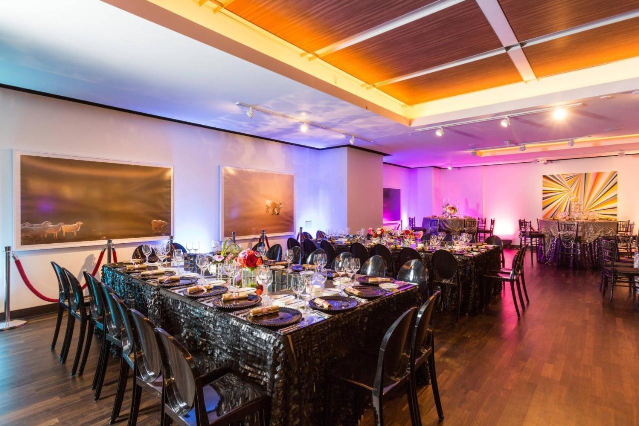 Jw Marriott Houston Downtown Hotel Екстериор снимка
