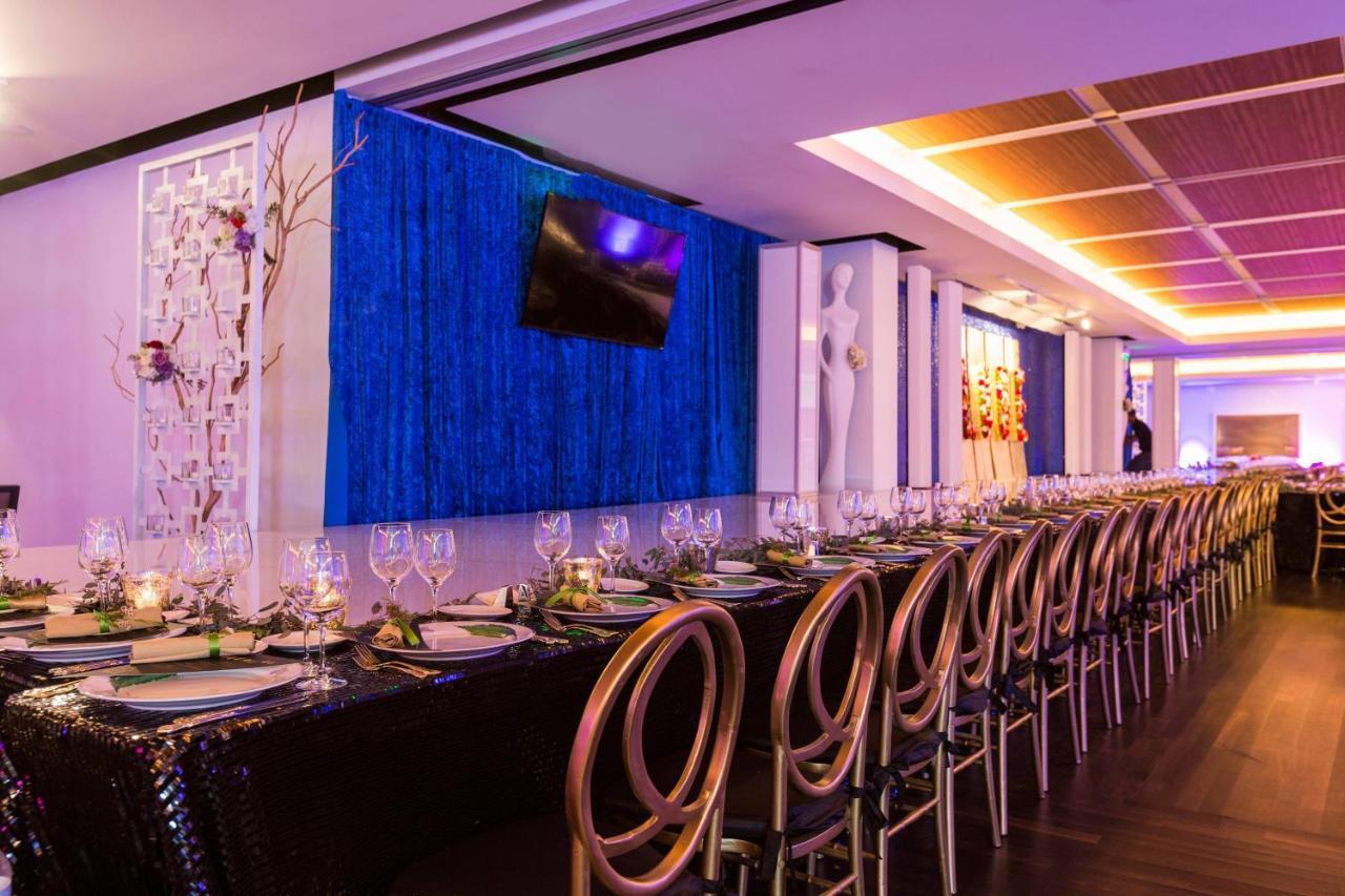 Jw Marriott Houston Downtown Hotel Екстериор снимка