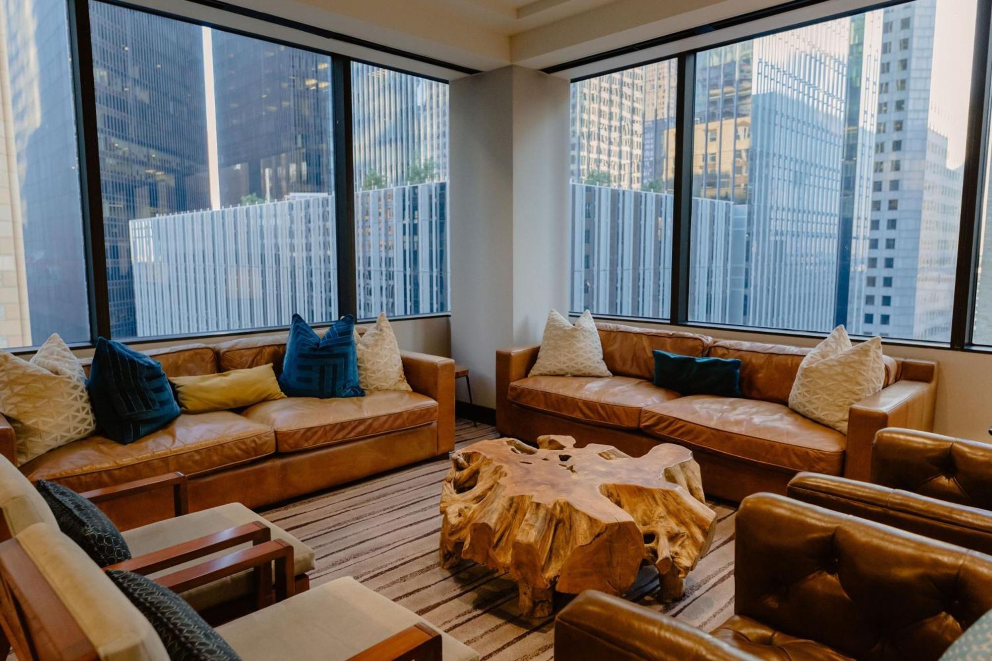 Jw Marriott Houston Downtown Hotel Екстериор снимка